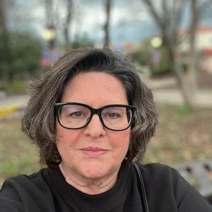 Meet your Posher, Brenda